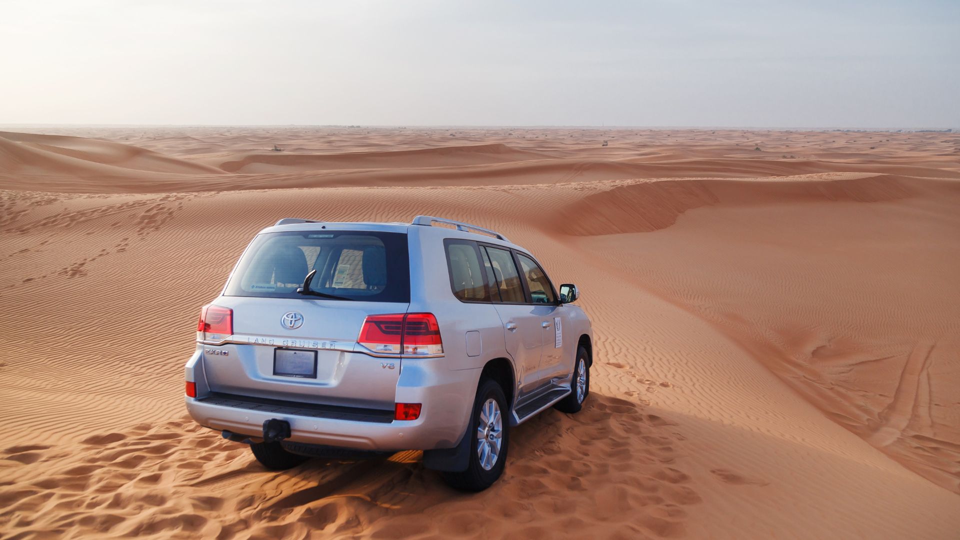 Rent-car-in-Oman (7)